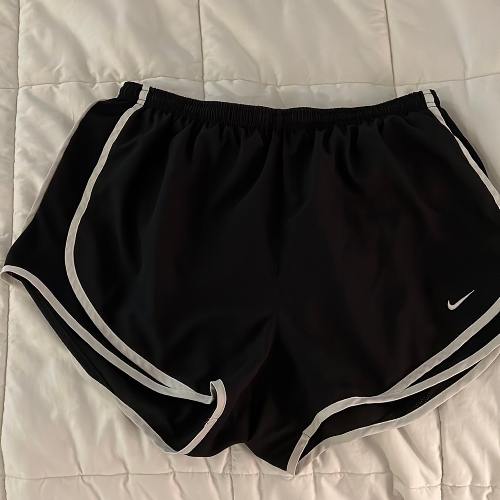 Nike dri fit shorts XL